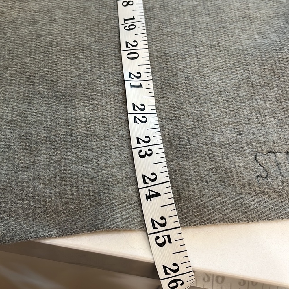 Steve Madden Wrap/Scarf - Picture 3 of 6